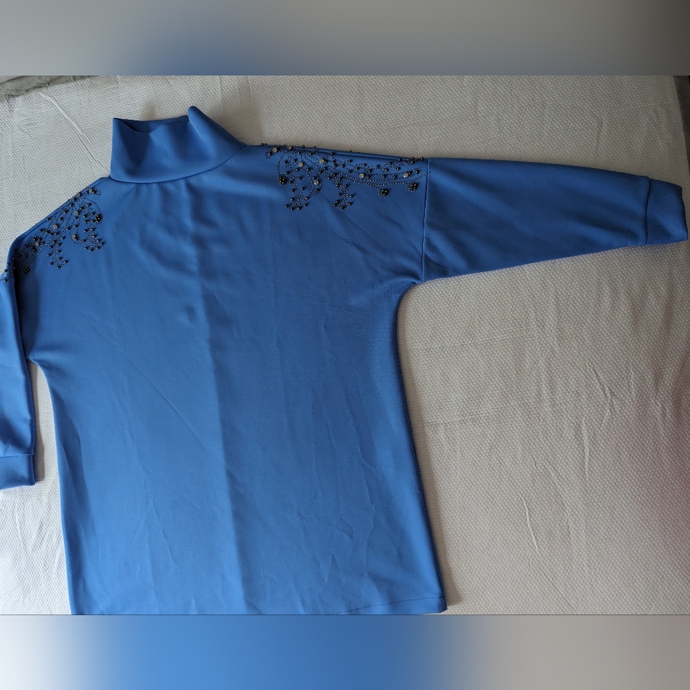 MELIKE TATAR PEARL SHOULDER SUIT oversized size 40-42.